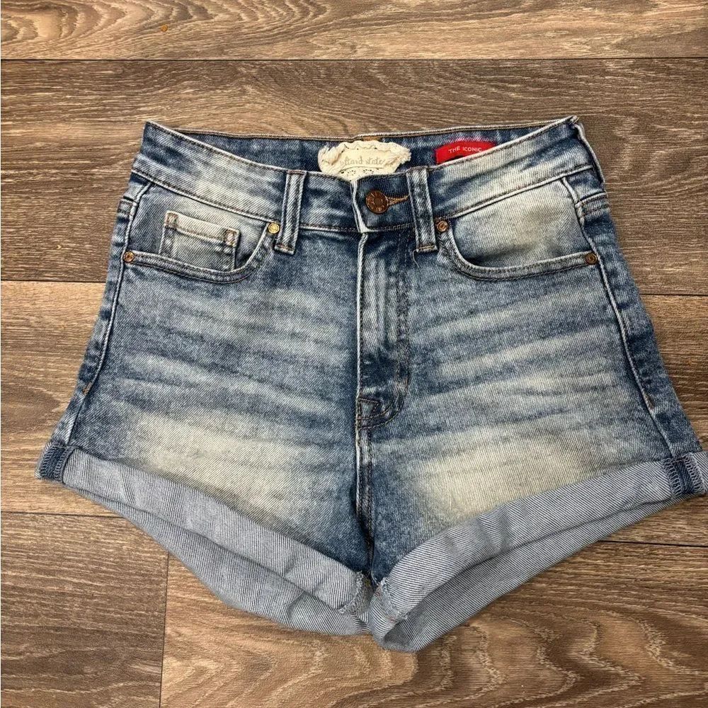 Altar’d State The Iconic Blue Denim Jean Shorts Size 25